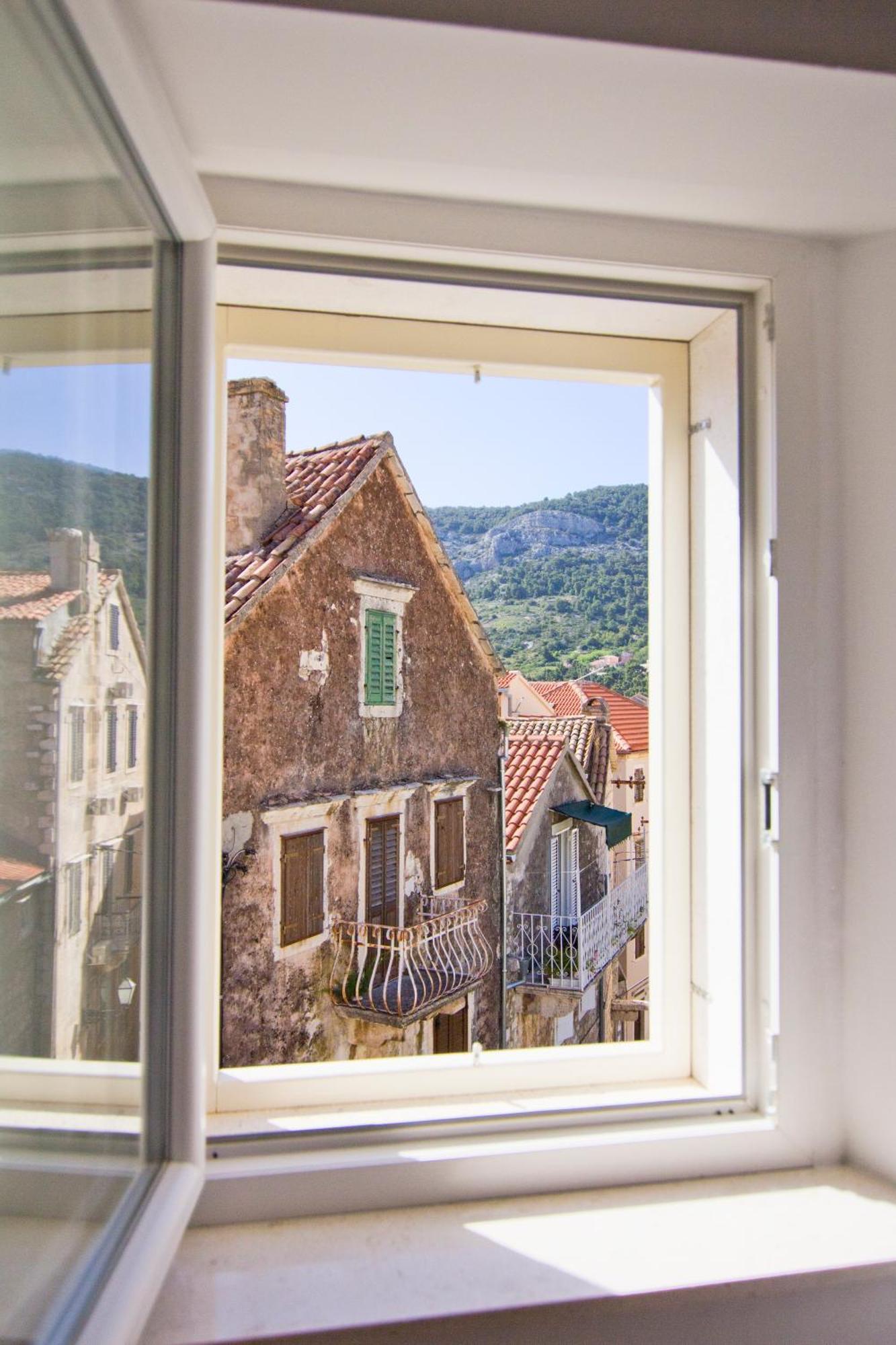 Apartments Donika Komiža Zimmer foto
